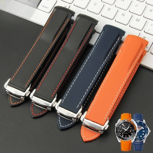 Curved silicone rubber watch